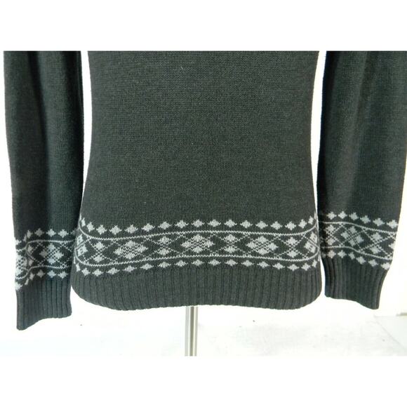 On The Byas cardigan Sweater men's small grey snowflake FairIsle - Picture 8 of 10